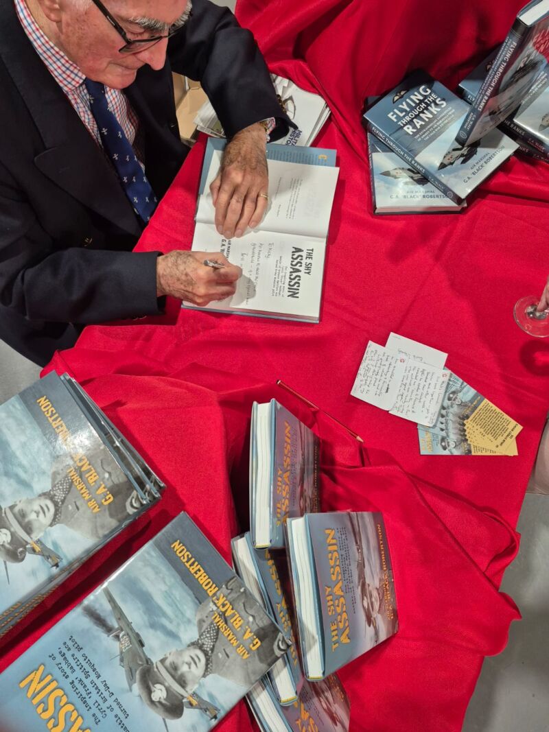 Image for the Tweet beginning: Last night saw the launch